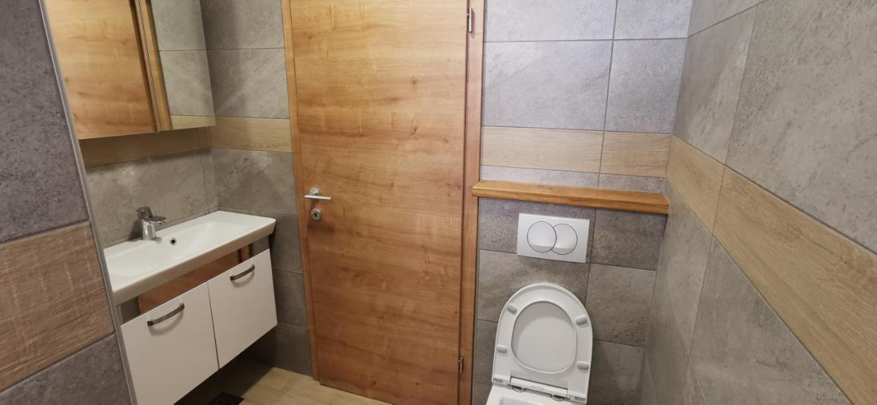 Apartmaji Tmaynka Tolmin Eksteriør billede