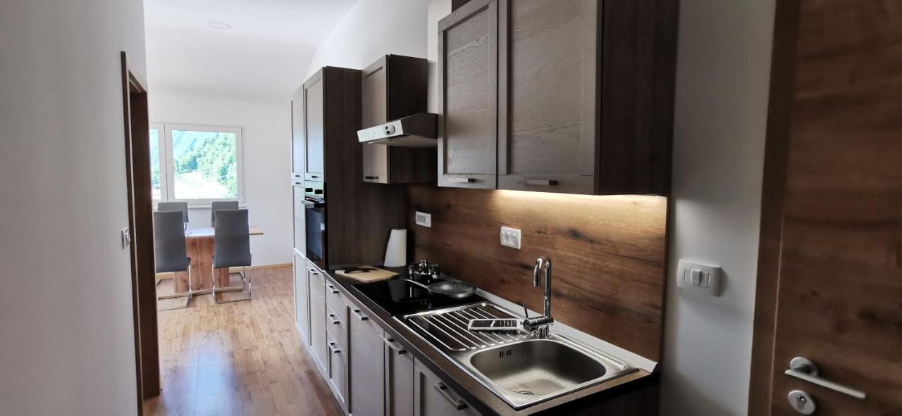 Apartmaji Tmaynka Tolmin Eksteriør billede
