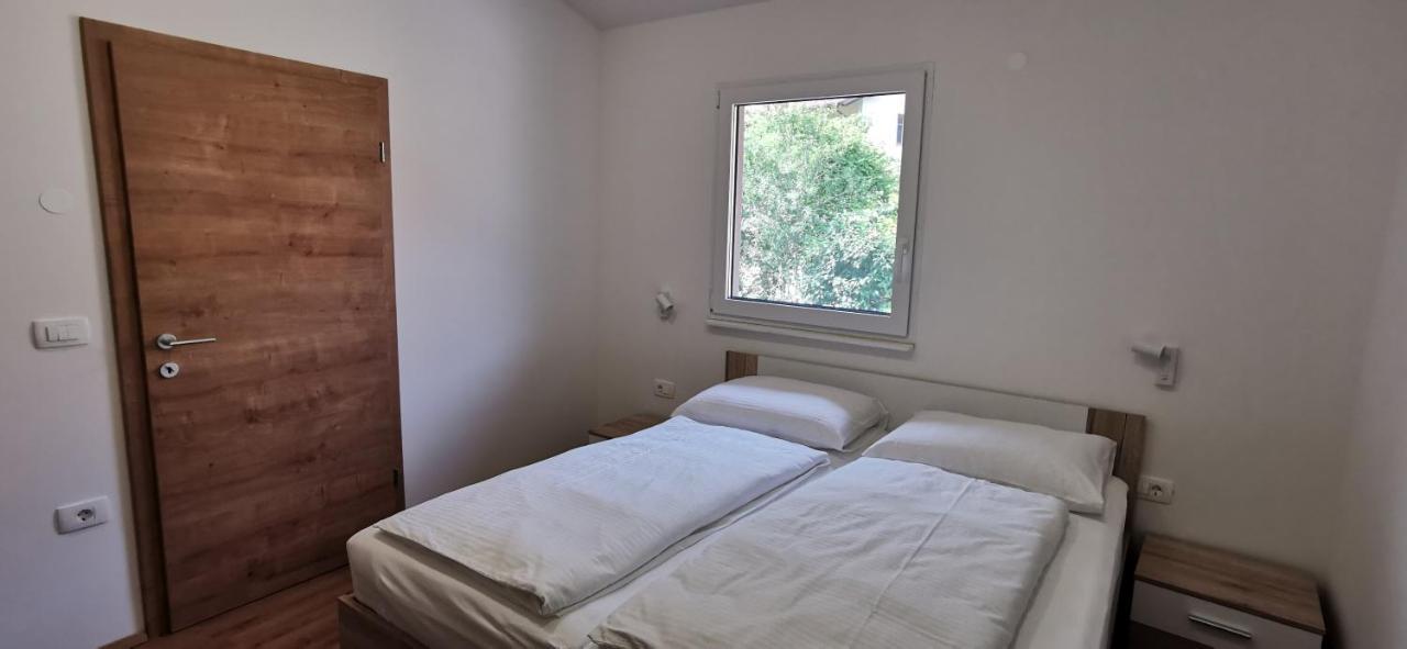 Apartmaji Tmaynka Tolmin Eksteriør billede